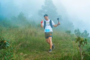 BIB: 3122
                            <button type="button" onclick="openModal(25043889)" class="btn btn-primary btn-sm float-right btn-popup" data-toggle="modal" data-target=".modal-high-quality">
                        <i class="fas fa-shopping-cart"></i> Add to Cart
                    </button>
                                            <button type="button" onclick="isThisMe(25043889, true)" class="btn btn-success btn-sm float-right btn-popup btn-isme hidden" data-toggle="tooltip" data-placement="bottom" title="นี่คือรูปของคุณใช่ไหม คลิกที่นี่เพื่อเอาเข้าอัลบั้ม">
                        <i class="fas fa-plus"></i> Add to album
                    </button>
                    <button type="button" onclick="isThisMe(25043889, false)" class="btn btn-warning btn-sm float-right btn-popup btn-isnotme hidden">
                        <i class="fas fa-ban"></i> Remove from album
                    </button>